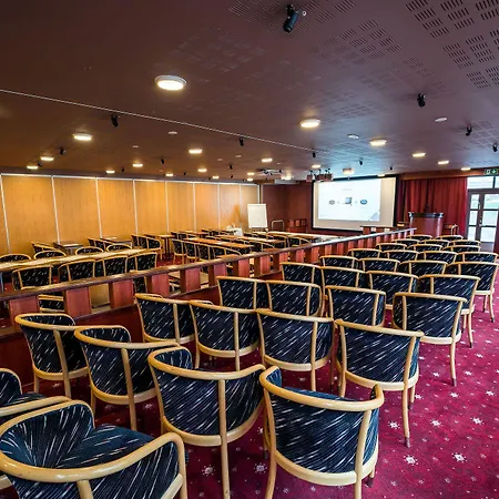 Hotel Tiiranlinna 2*