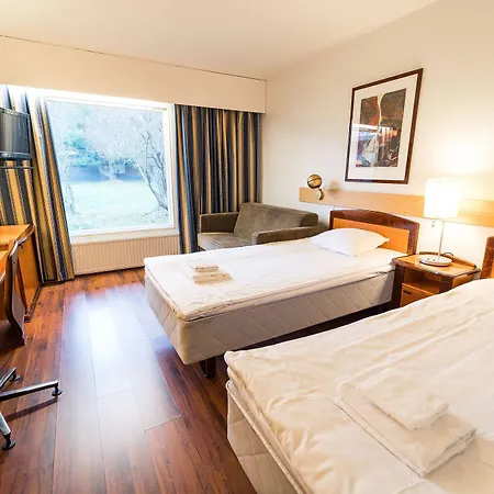 Hotel Tiiranlinna 2*