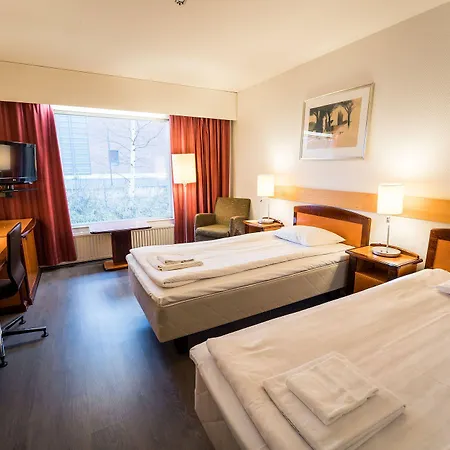 Tiiranlinna Hotel 2*